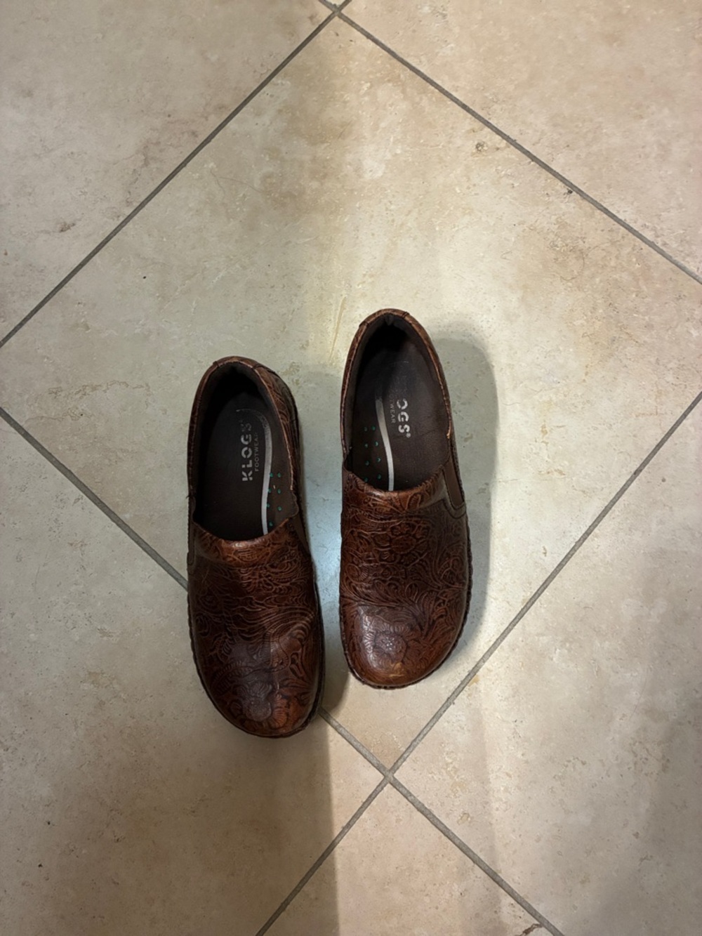 Klogs Naples Brown Embossed Leather Slip Resistant Sz 8.5M